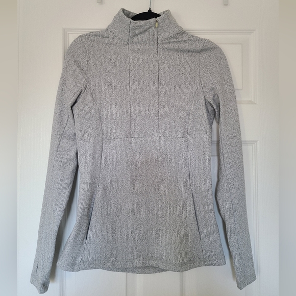 Kyodan Light Gray Women's 1-4 Zip-Up Pullover - Picture 3 of 6